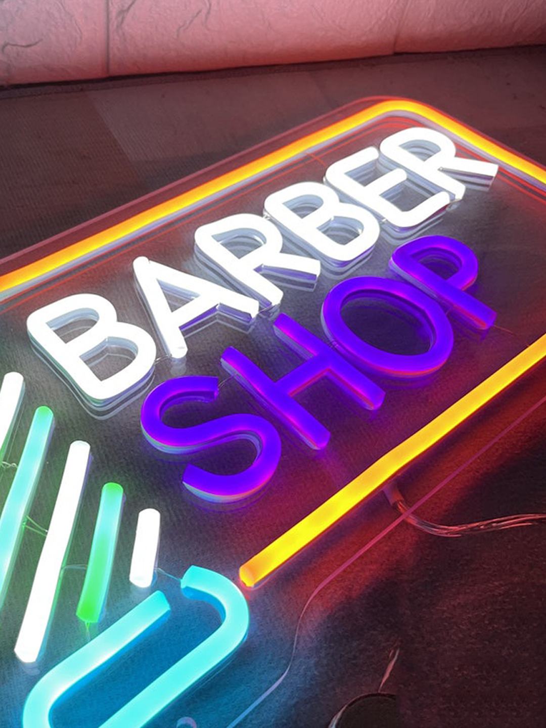 LED看板サロンネオン【４】